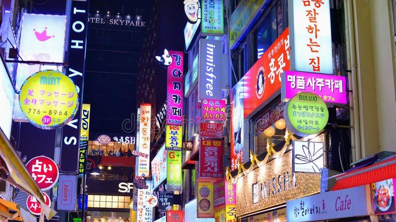 憑卡於 Bees.Travel 購買 日本 韓國 及 台灣 來回機票 專享HK$180 折扣 及 6X 積分